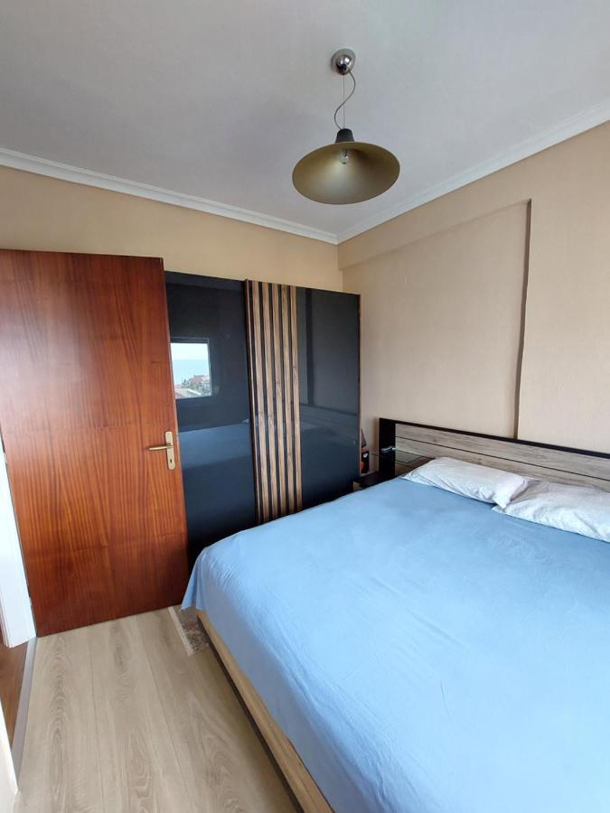 Bright View Apartment Palaiontsiflikion Luaran gambar